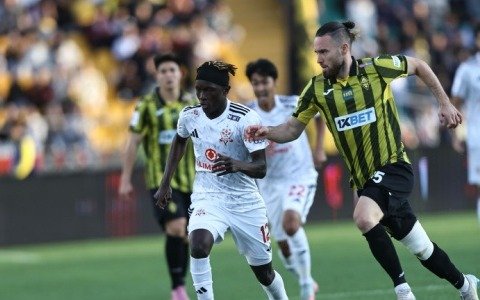 «Кайрат» обыграл «Актобе» перед стартом в Лиге чемпионов