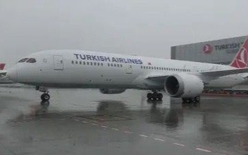 Самолет Turkish Airlines экстренно приземлился в Иране