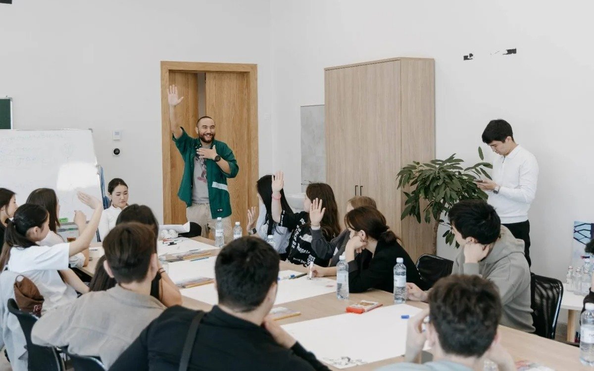 Лишь 69 из 470 выпускников вузов СКО остались работать в регионе