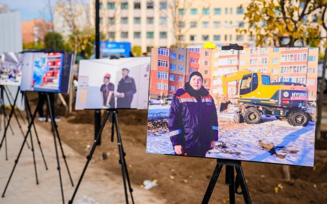 Аллею рабочих профессий открыли в Астане
