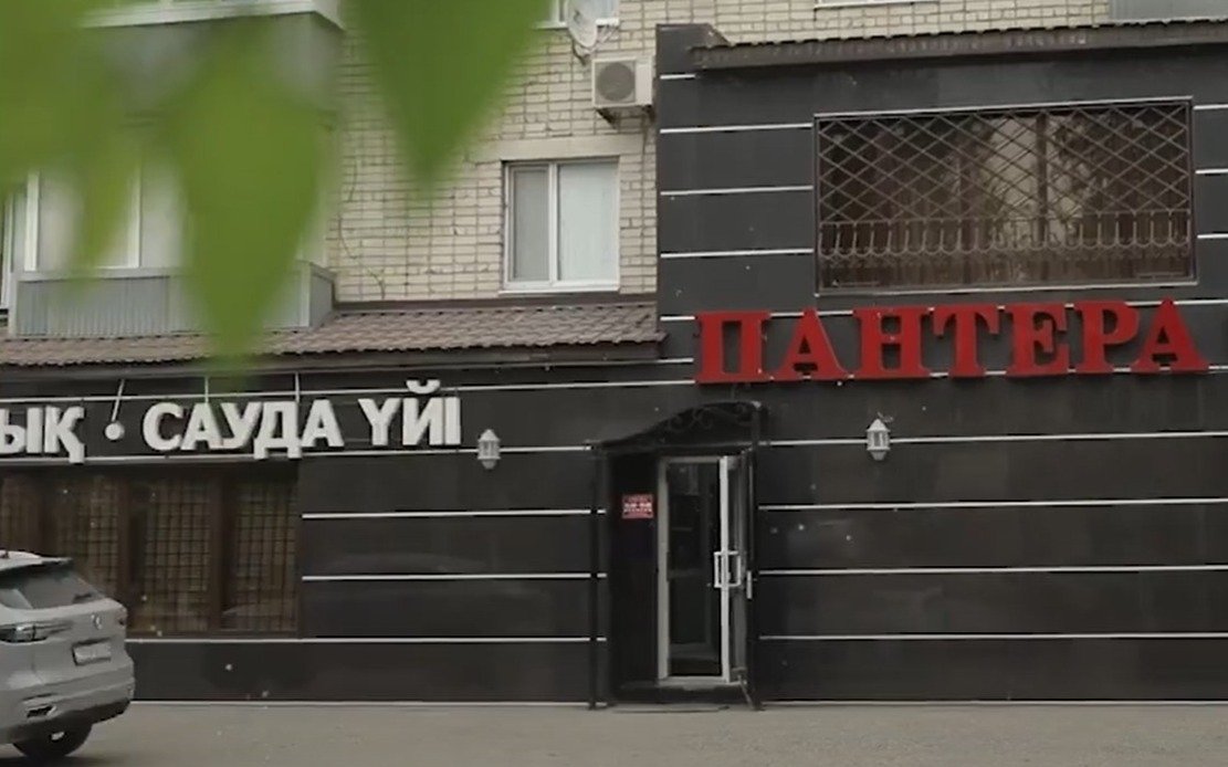 Обыски, штурмы и пустые улицы Актобе: хроника антитеррористической операции