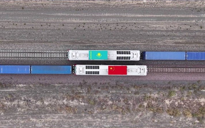 Запуск проекта «Достык — Мойынты»: что это дает Казахстану