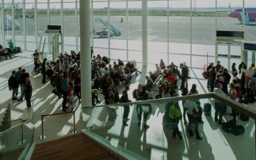 Грузия ужесточает правила пребывания иностранцев: штрафы и запреты на въезд увеличены