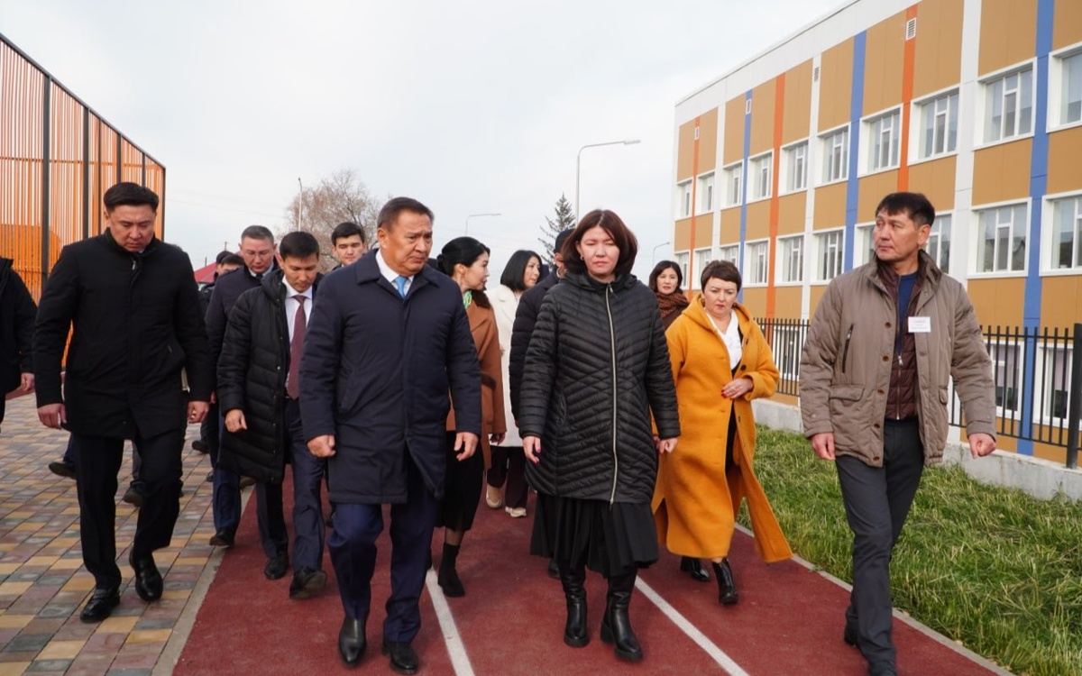 В преддверии Дня Республики новую школу взамен аварийной открыли в Кокшетау