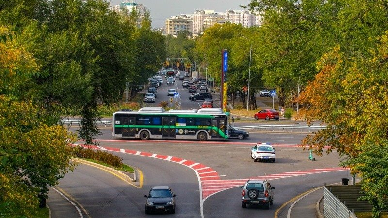 В Алматы временно изменили маршрут автобуса №73
