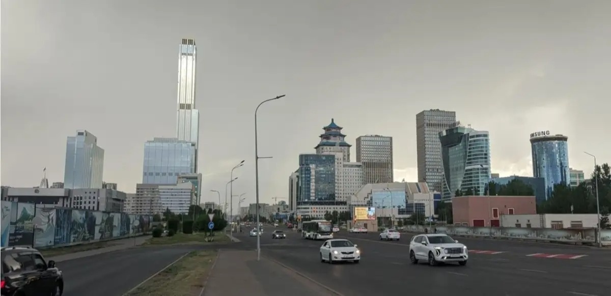 Участок улицы временно закроют из-за ЛРТ в Астане