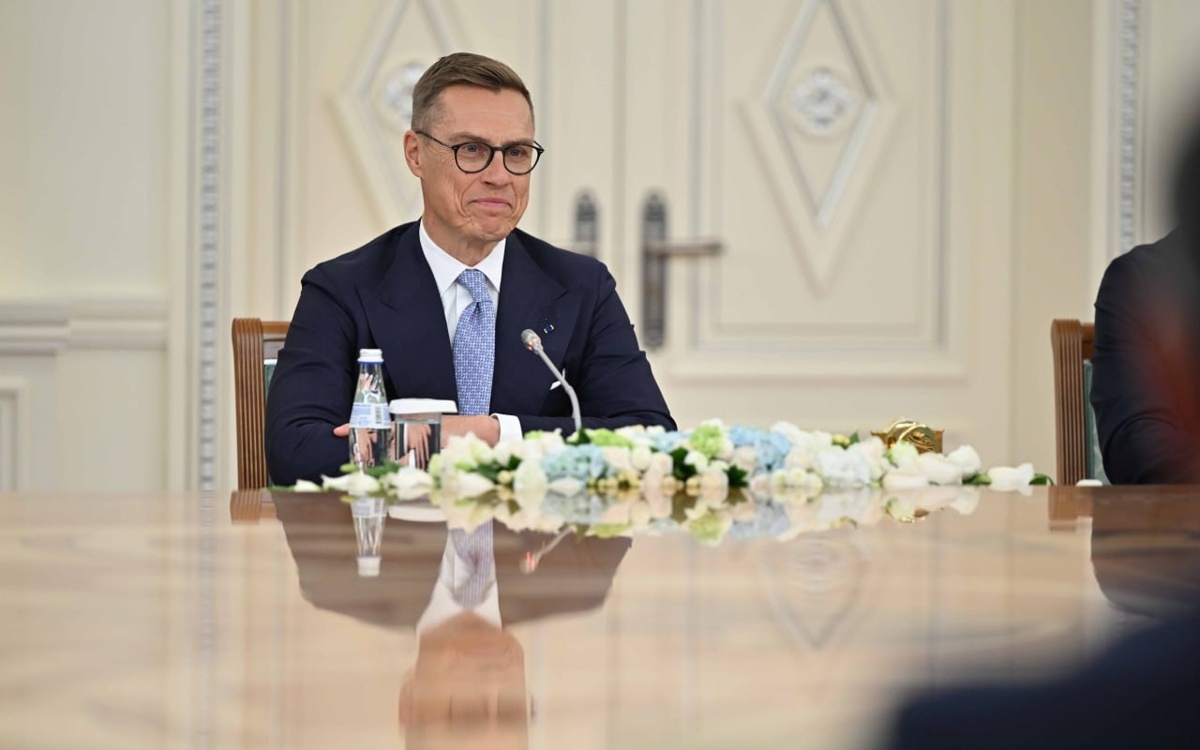 Александр Стубб: Майка велокоманды «Астана» хранится на почетном месте в моем доме