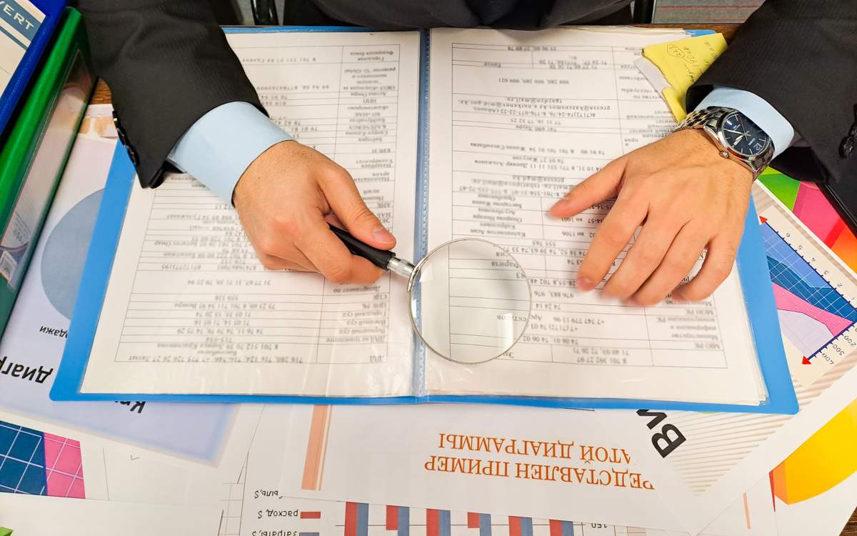 Опубликован список крупнейших налоговых должников Казахстана