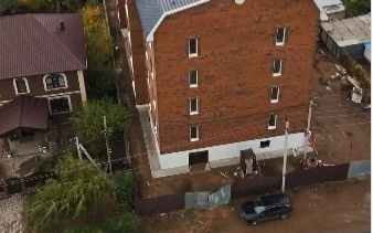 Почему жители Уральска не могут заселиться в новостройку