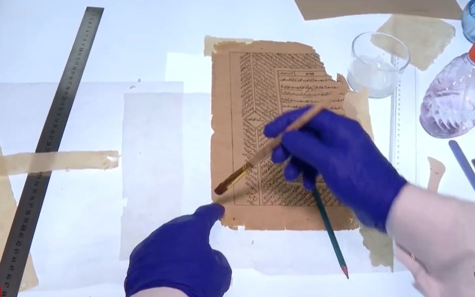 Жидкую бумагу для реставрации древних книг начали изготавливать в Казахстане