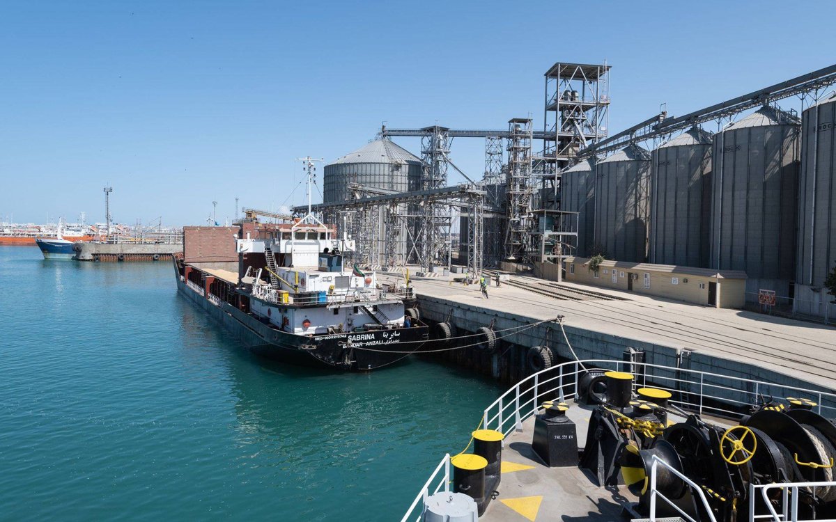 Восемь международных коридоров проходят через территорию Казахстана — замминистра