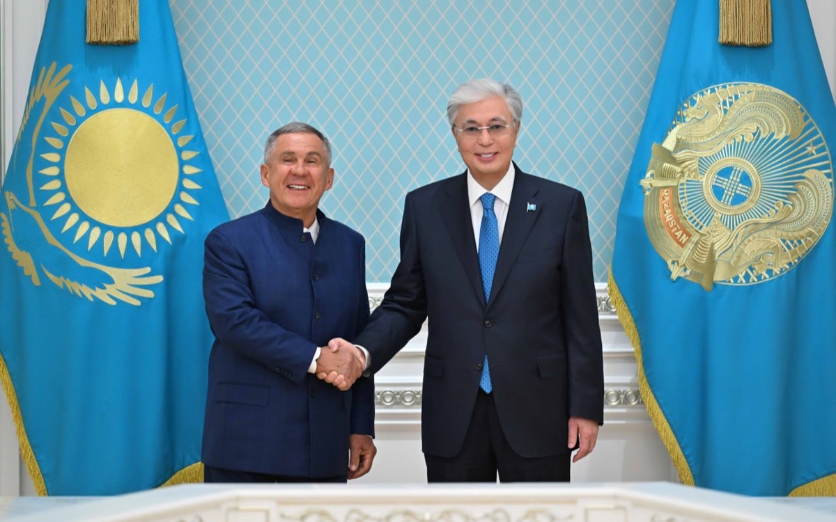 Президент Казахстана и Раис Татарстана обсудили экономическое партнерство