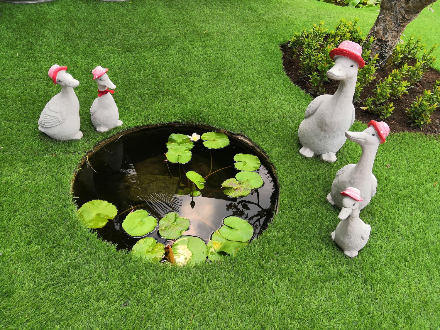 Почему геотекстиль — лучший друг при строительстве водоемов и прудов