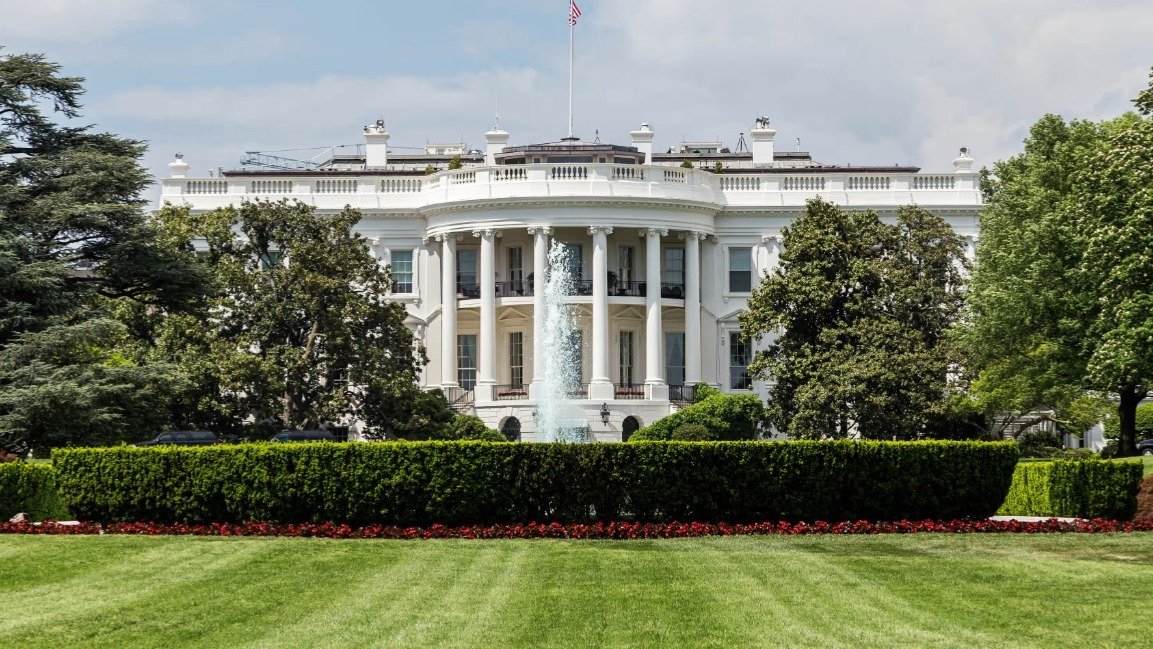 Трамп рассказал о реновации ванной Линкольна в Белом доме