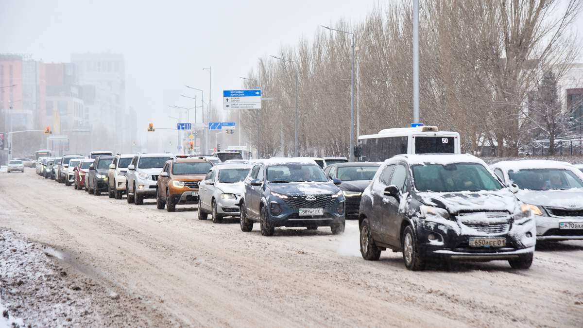 «КазАвтоЖол» обратился к водителям области Абай