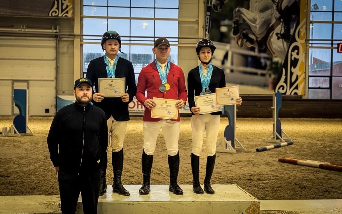 Стали известны абсолютные чемпионы Казахстана по конкуру-2025