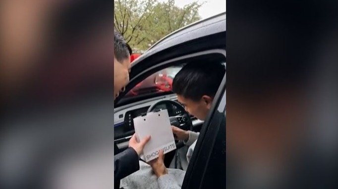 Главное – правильное восприятие: Давид Лория — о подарках игрокам «Кайрата»