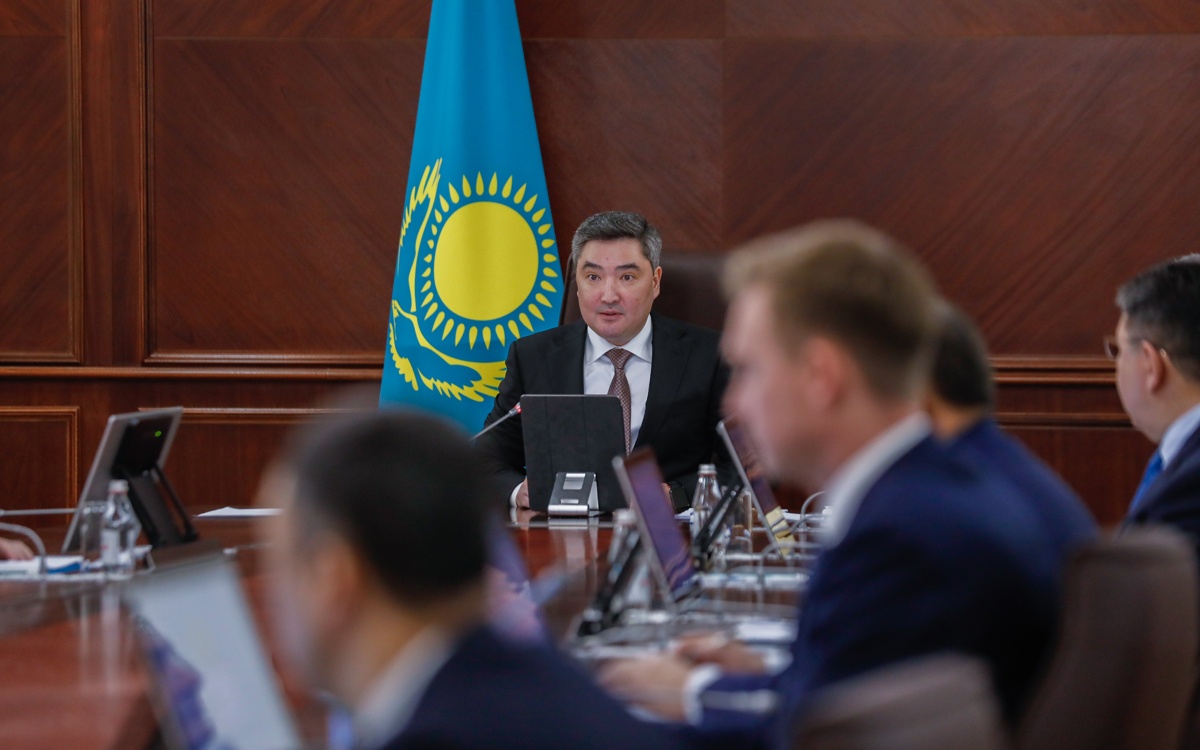 Олжас Бектенов: Казахстану нужно отходить от традиционного экспорта зерна