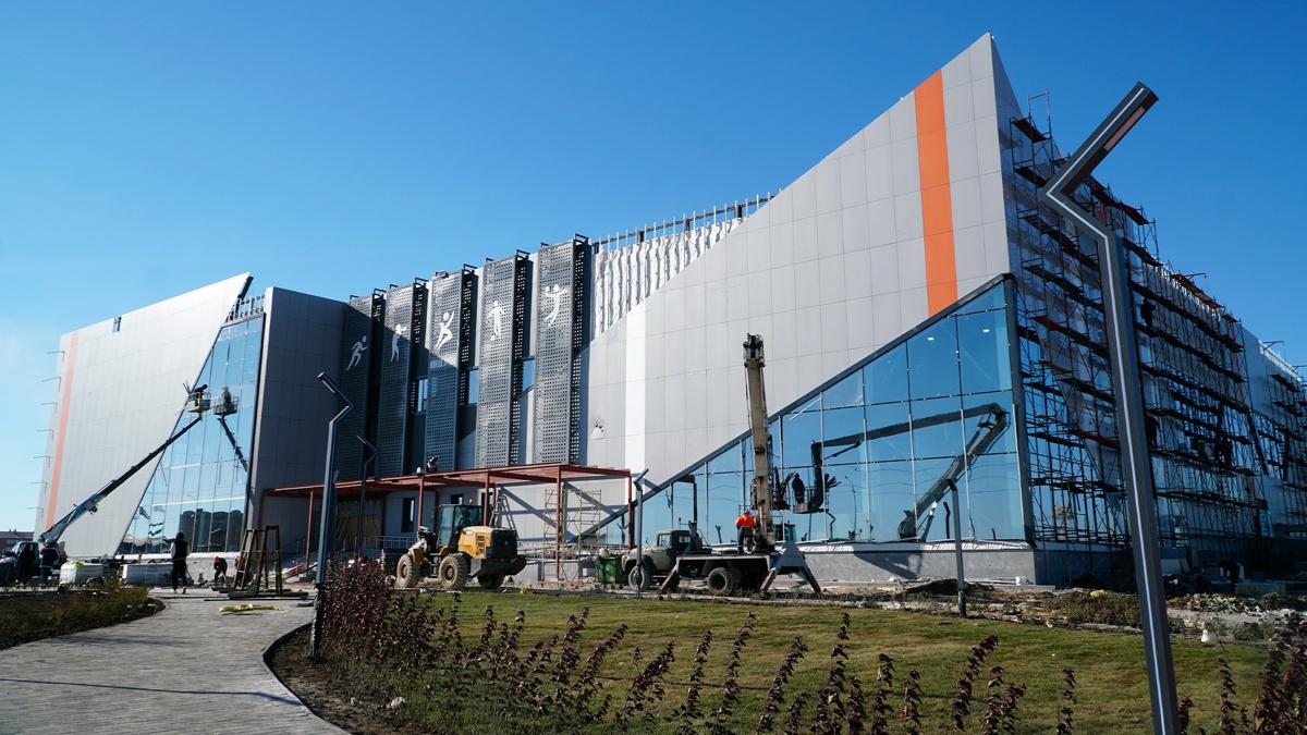 Спорткомплекс строится в Кокшетау на средства из возвращенных активов