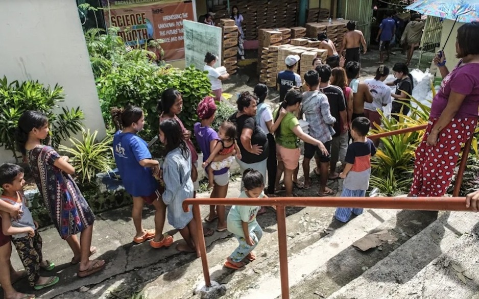 На Филиппинах растет число погибших из-за тайфуна «Калмаеги»