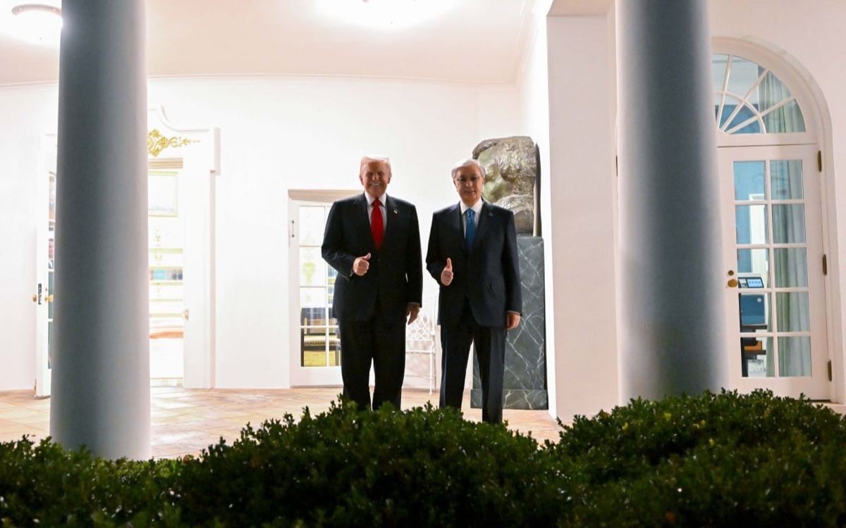 Касым-Жомарт Токаев и Дональд Трамп осмотрели строительство в Белом доме