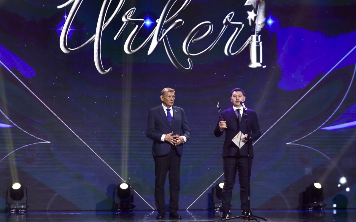 Kazinform получил специальный приз национальной премии «ҮРКЕР-2025»