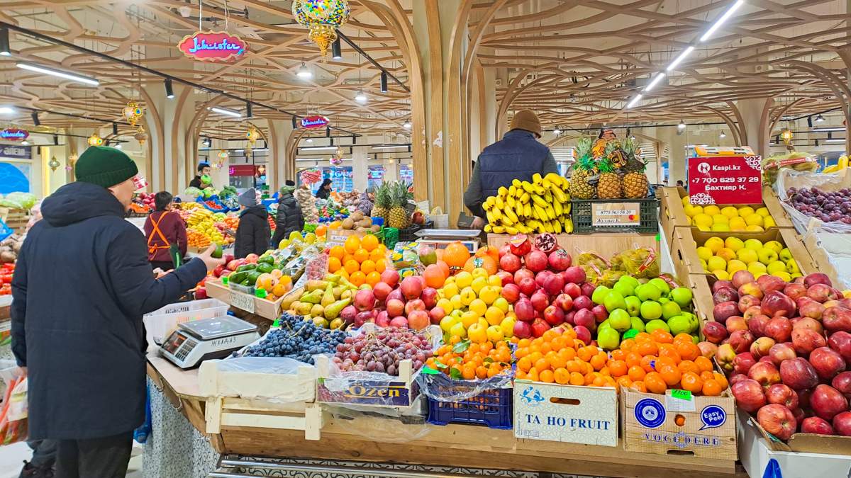 Как Казахстан сдерживает цены: стабфонды, павильоны и контроль на местах
