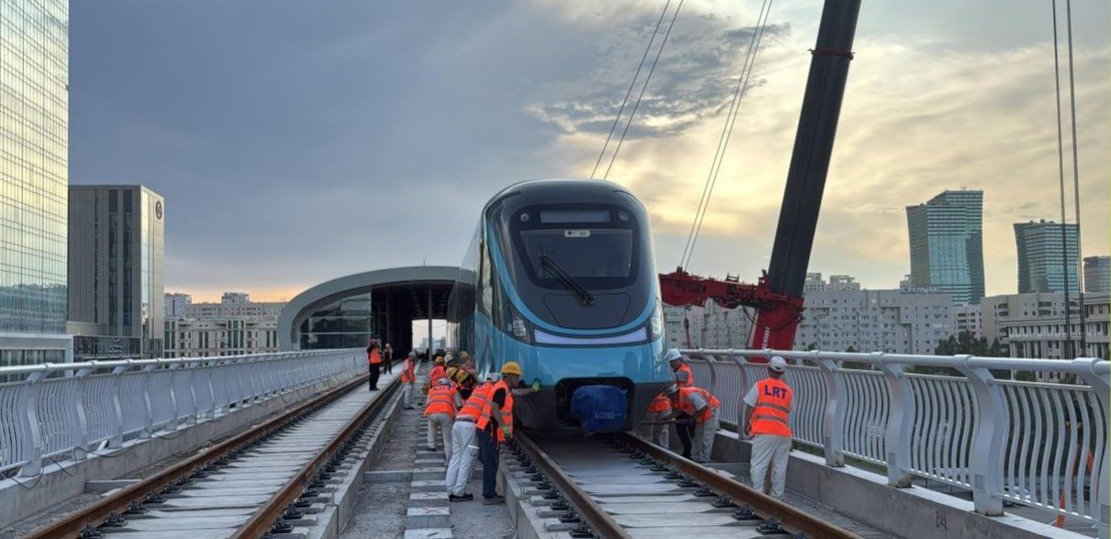 Жители столицы показали вагоны LRT изнутри: чем они удивили
