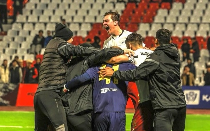 Еще один футбольный клуб в Казахстане перешел в частные руки