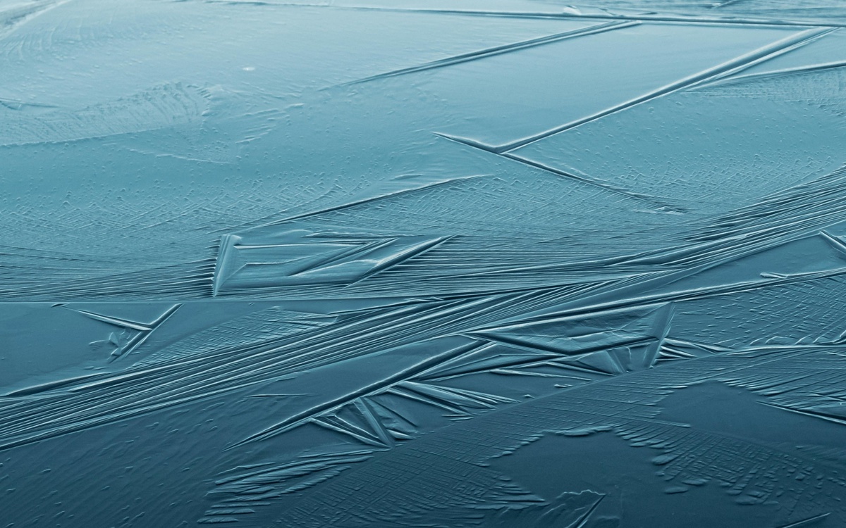 16 человек пострадали из-за гололеда в Павлодаре