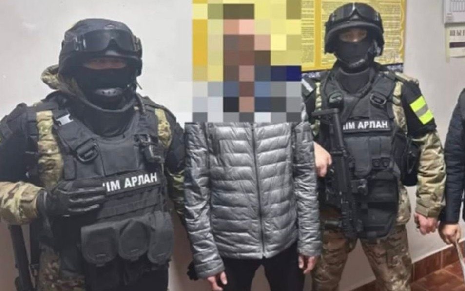 Алматинца задержали в Шымкенте с двумя килограммами «синтетики»