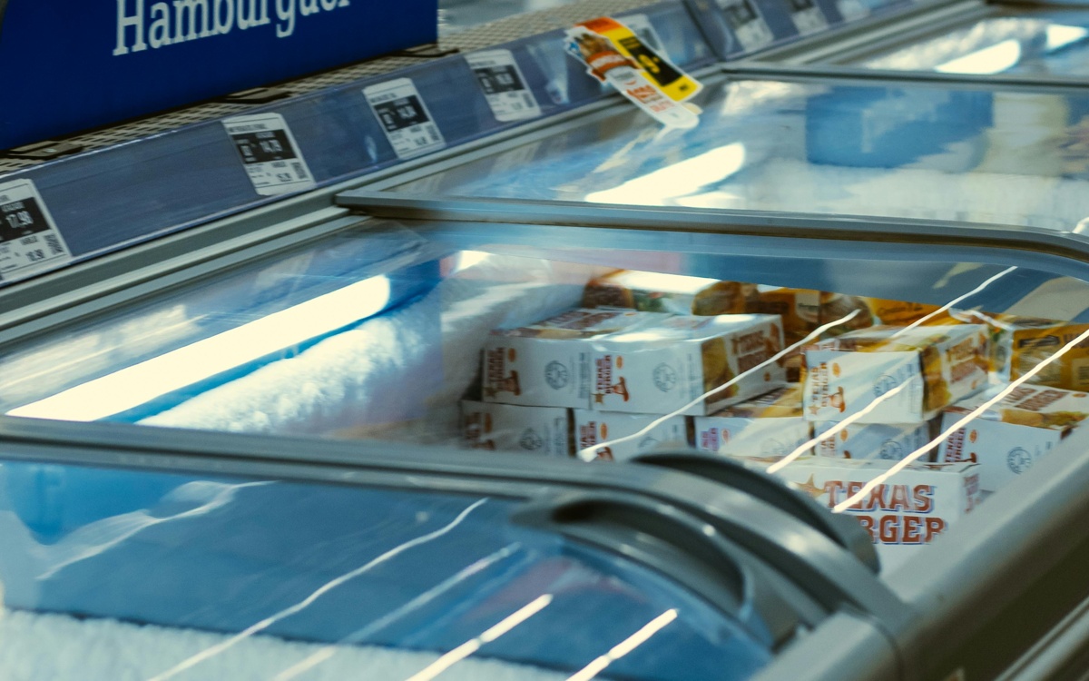 Защита от краж появилась на мясе и рыбе в супермаркетах Берлина