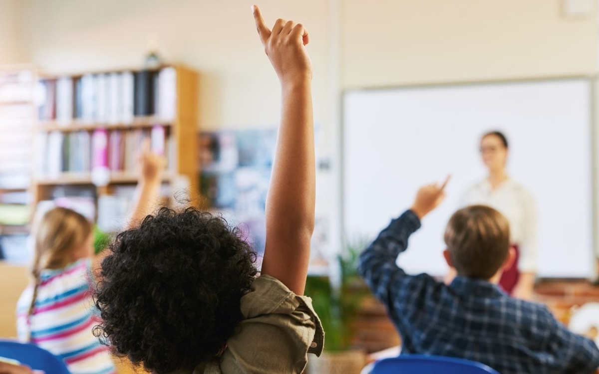 Почти 70 школ закроют в Австралии из-за токсичных веществ в игровом песке