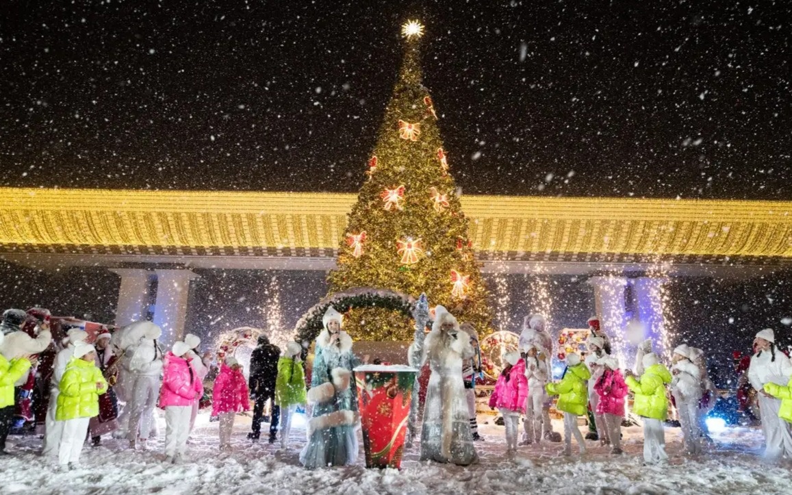 Новогоднюю елку зажгут в Алматы 18 декабря