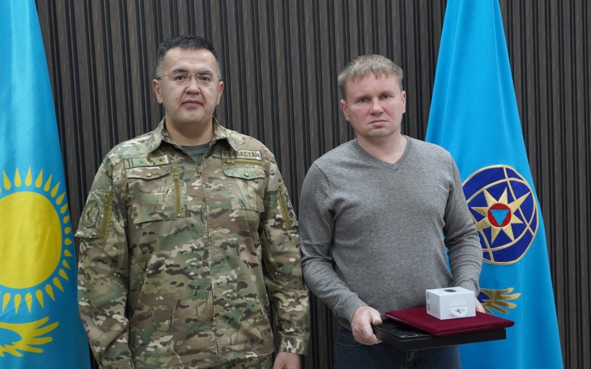 Спасшего троих провалившихся под лед детей кокшетауца представят к госнаграде