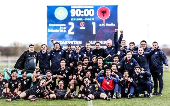 Казахстанские молодые футболисты сотворили сенсацию в Европе