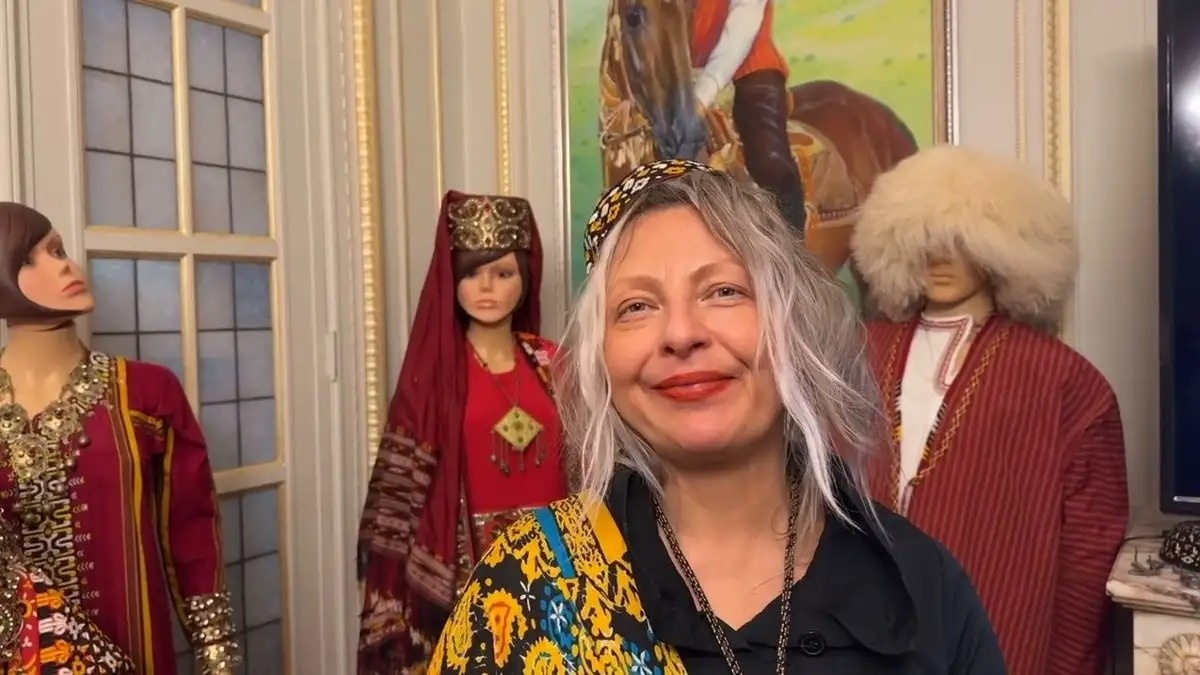 Silk Way Star отличается своим профессиональным содержанием — европейский дизайнер