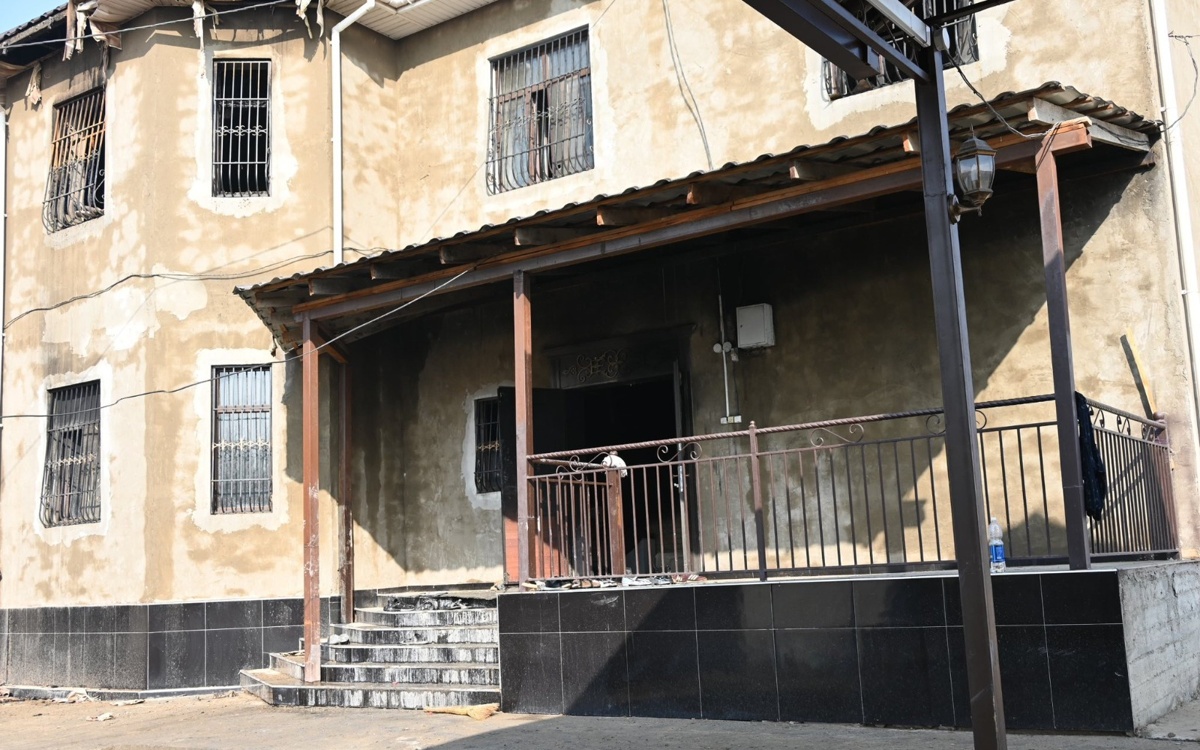 Семьям погибших в пожаре в Туркестанской области будет оказана помощь — Канат Бозумбаев