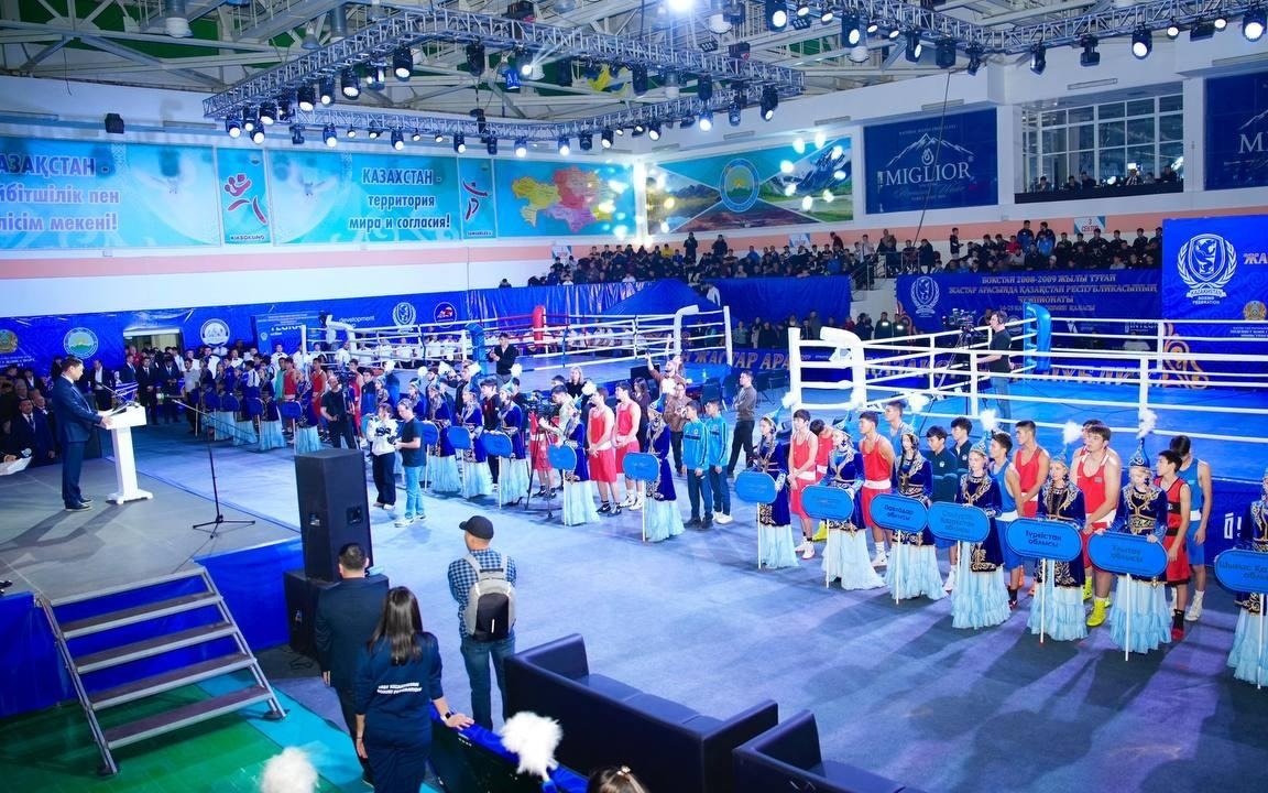 Чемпионат Казахстана по боксу среди юношей стартовал в ВКО