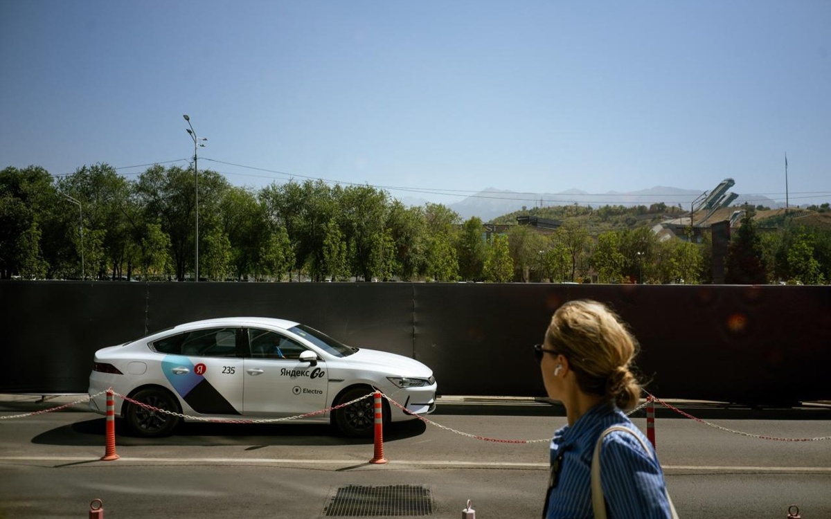 521,8 млрд тенге — доход партнеров Яндекс Такси в Казахстане с начала 2025 года