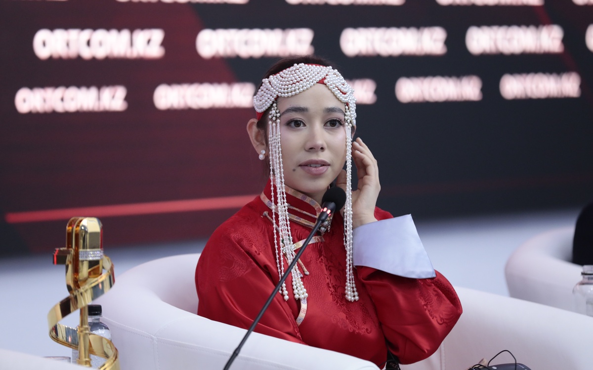 Хочу выпустить песню на казахском языке — победительница Silk Way Star из Монголии