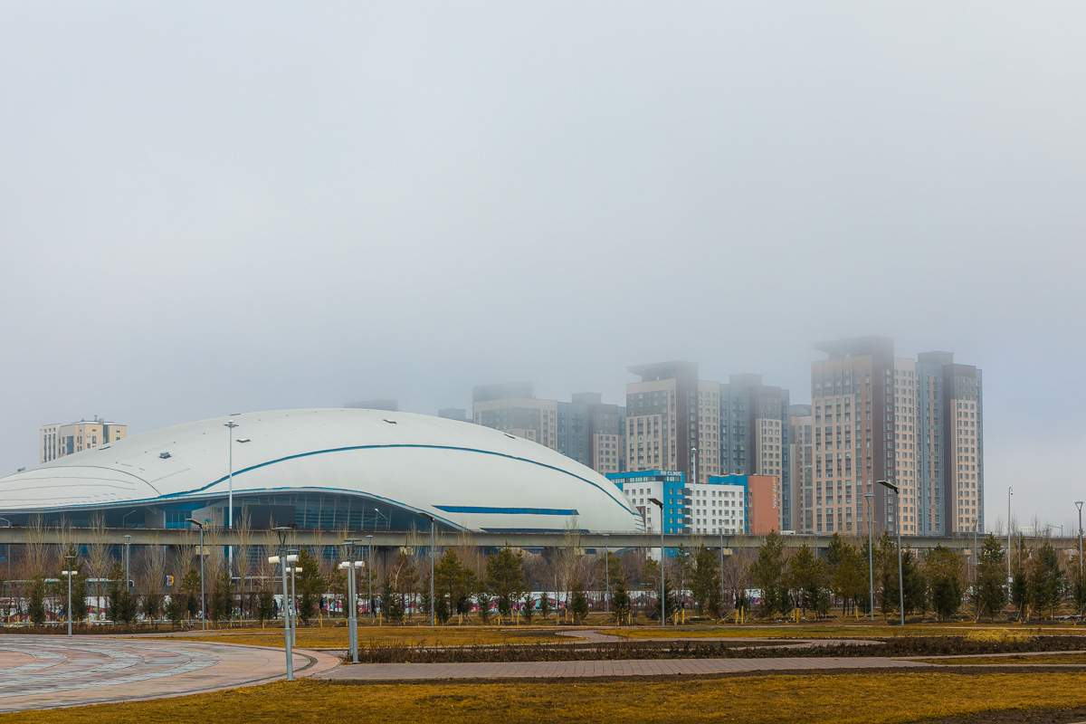 Туман и гололед: почти по всему Казахстану объявили шторомовое предупреждение