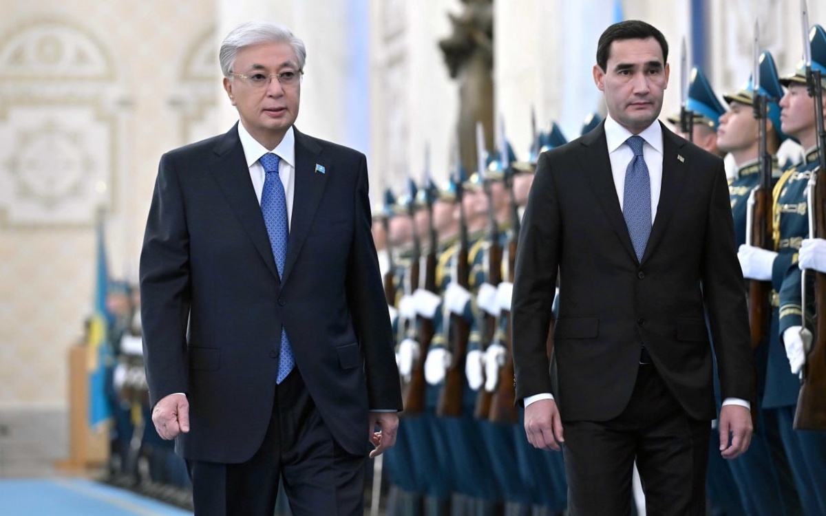 Президент Туркменистана прибыл в Акорду