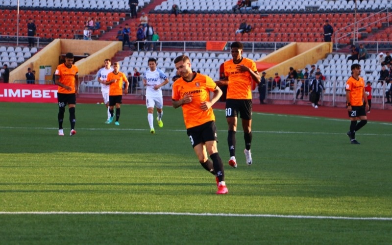 Футбольный клуб Караганды переходит в частные руки