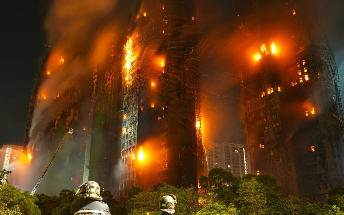 Пожар в Гонконге: сообщается о новых жертвах