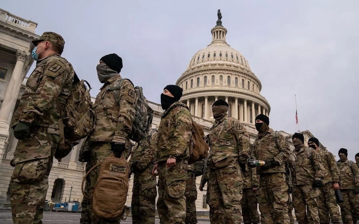 Скончалась военнослужащая Нацгвардии США, пострадавшая при стрельбе в Вашингтоне