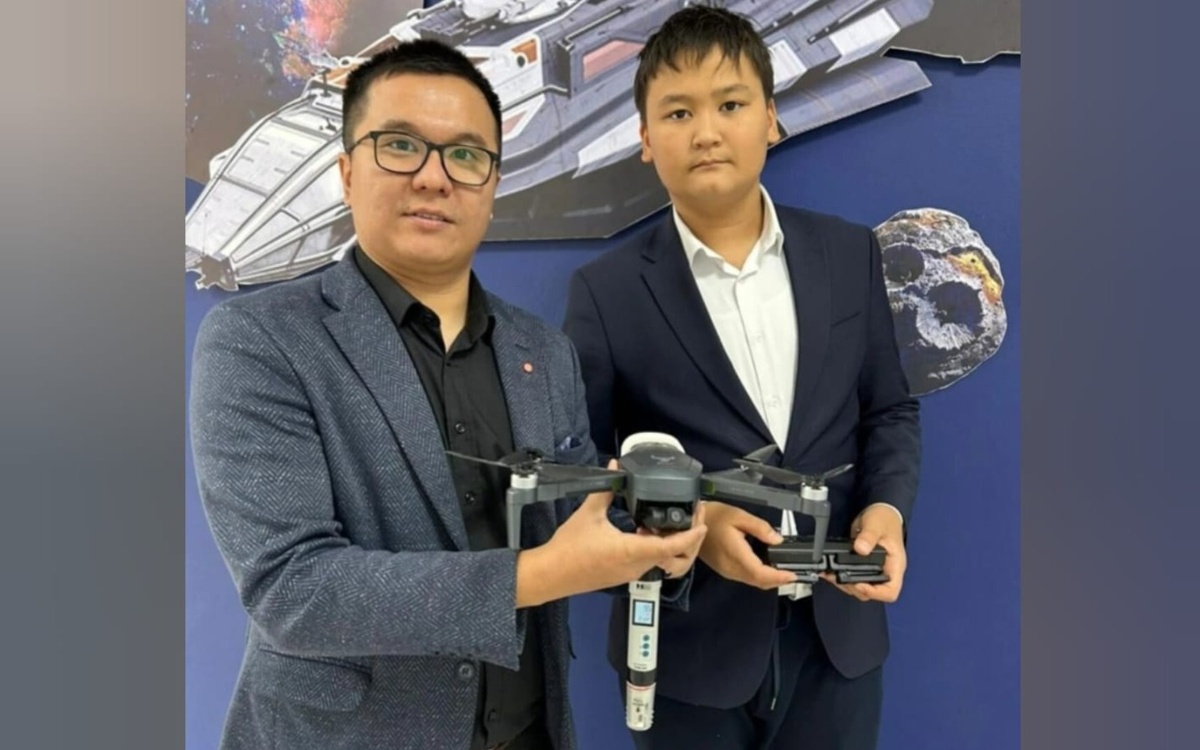 Дрон для анализа качества воды создал школьник из Павлодара