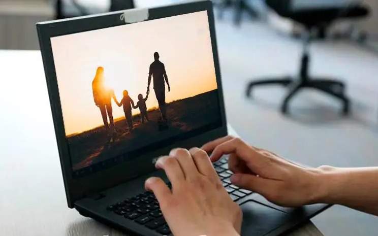 Цифровая карта семьи: казахстанцы могут оформить 11 видов пособий и соцвыплат