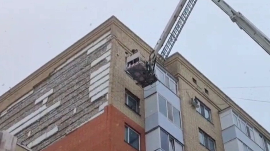 Обрушение облицовки ЖК в Астане: всех пострадавших выписали из больницы