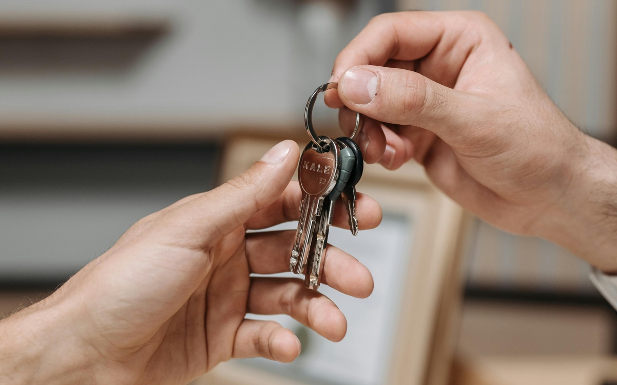 Акиматы закупят более 14 тысяч арендных квартир для социально уязвимых казахстанцев